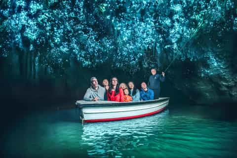 Waitomo Glowworm Caves